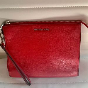Michael Kors Clutch/Wallet/Wristlet